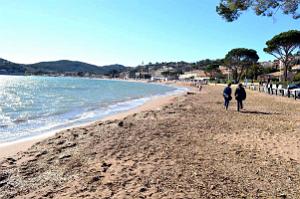 072- Agay